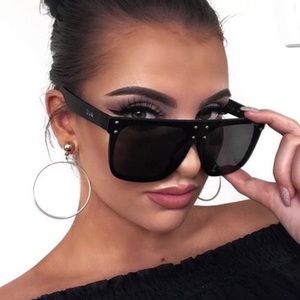QUAY Hidden Hills Sunglasses